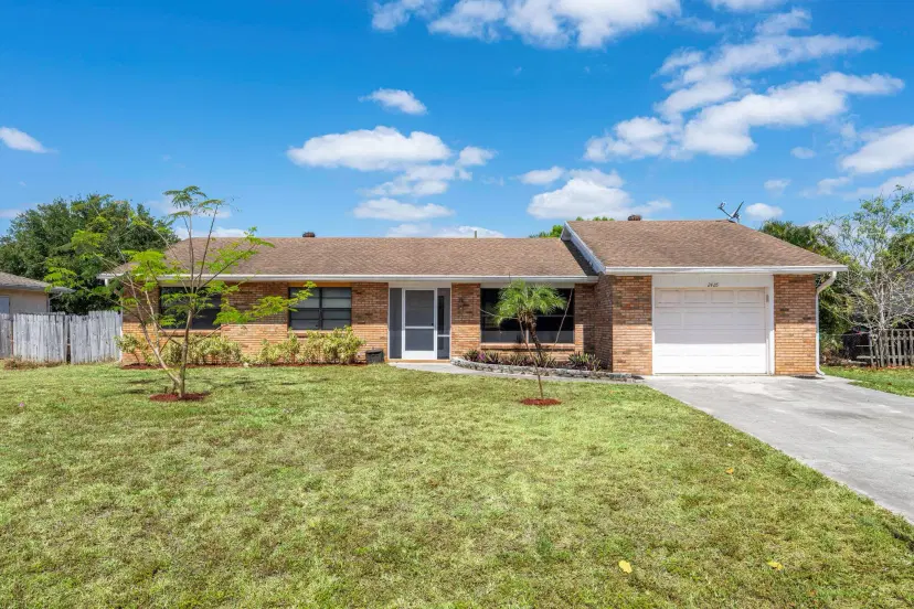 Picture of 2426 SE Stonecrop Street, Port St Lucie FL 34984