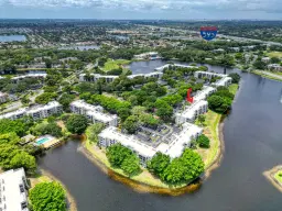 Picture of 9430 Poinciana Pl 202, Davie, FL 33324
