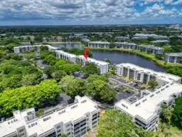 Picture of 9430 Poinciana Pl 202, Davie, FL 33324