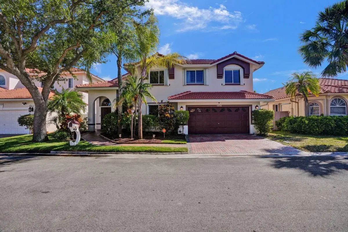 Picture of 11670 SW 12Th St, Pembroke Pines, FL 33025