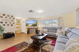 Picture of 11711 Laurel Valley Circle, Wellington, FL 33414