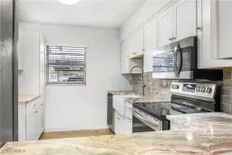 Picture of 1348 Myerlee Gardens Ave, Fort Myers, FL 33919