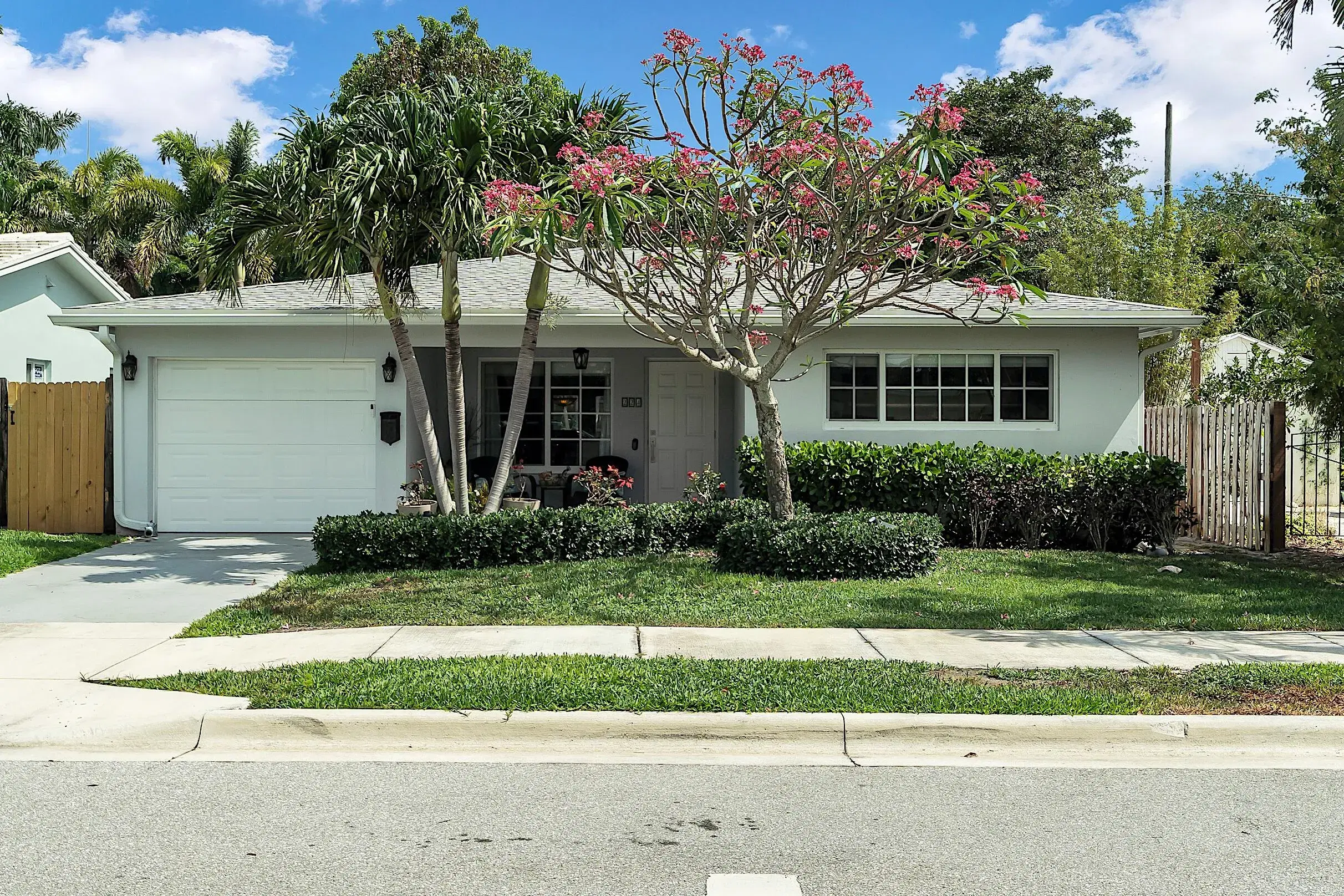 Picture of 224 Dartmouth Drive, Lake Worth Beach, FL 33460