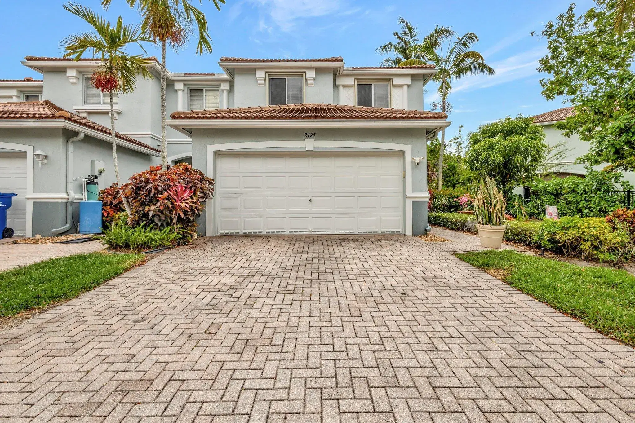 Picture of 2125 Oakmont Drive, Riviera Beach, FL 33404