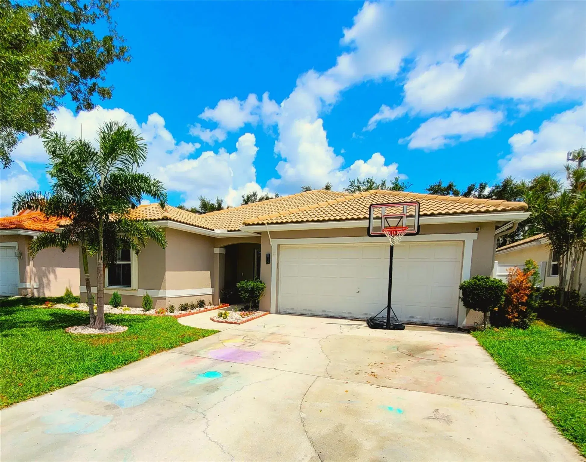Picture of 6416 Barton Creek Cir, Lake Worth, FL 33463