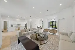 Picture of 2454 Provence Ct, Weston, FL 33327