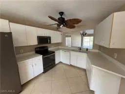 Picture of 388 Belina Dr 6, Naples, FL 34104