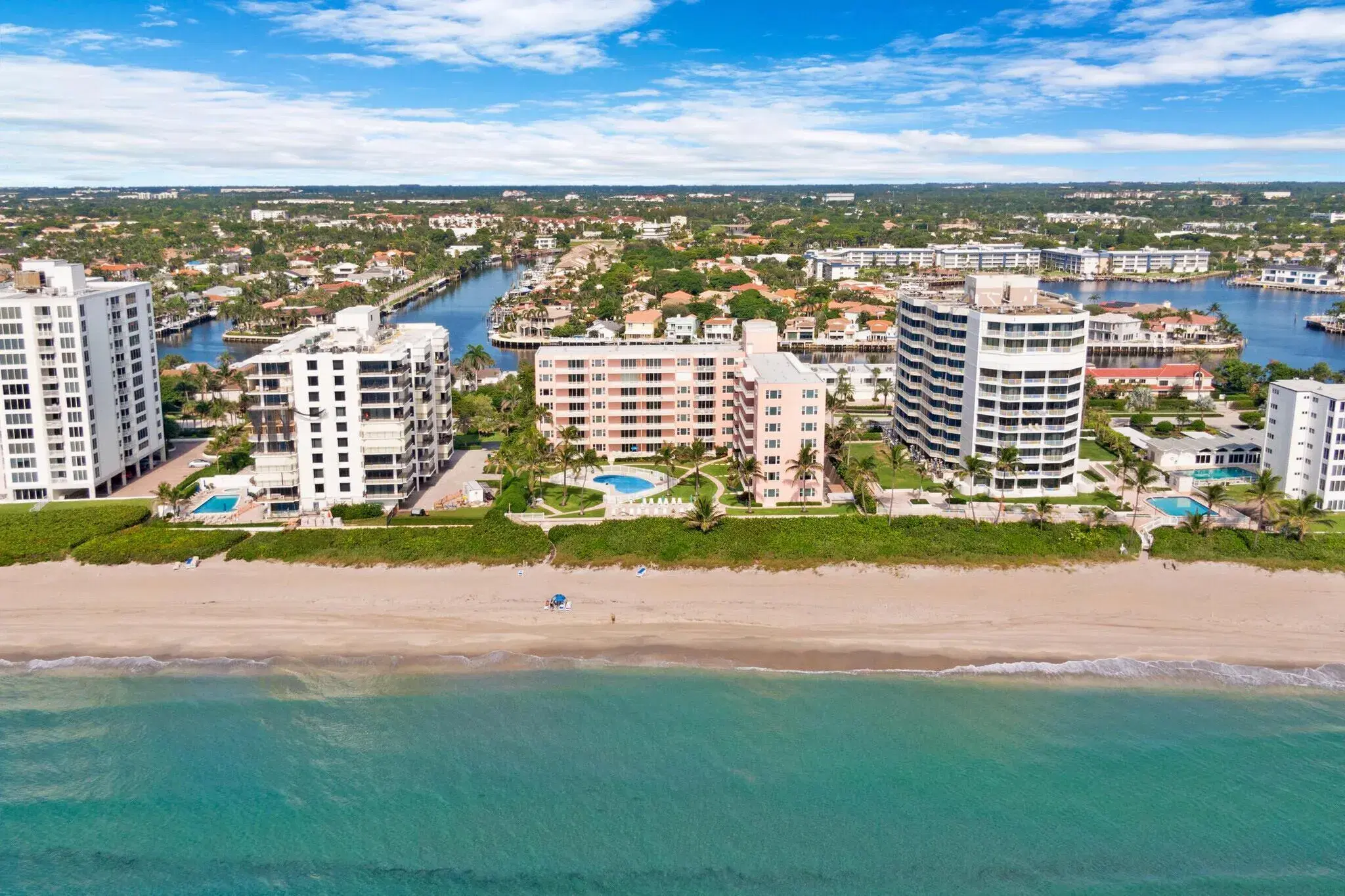 Picture of 2921 S Ocean Boulevard 406, Highland Beach, FL 33487