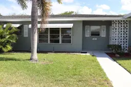 Picture of 922 SOUTH Drive C, Delray Beach, FL 33445