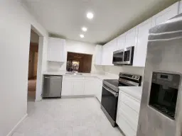 Picture of 903 NW 79Th Ter, Plantation, FL 33324