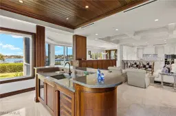 Picture of 1520 Star Point Ln 4-401, Naples, FL 34112