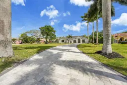 Picture of 4576 Hunting Trl, Lake Worth, FL 33467