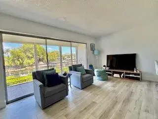Picture of 342 Southwind Drive 206, North Palm Beach, FL 33408