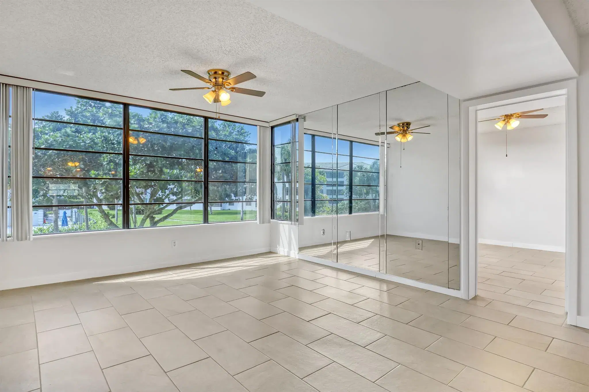 Picture of 3716 Whitehall Drive 206, West Palm Beach, FL 33401