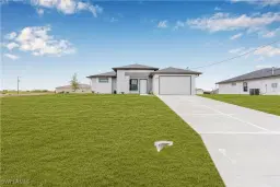 Picture of 7018 Waldo Cir, Labelle, FL 33935