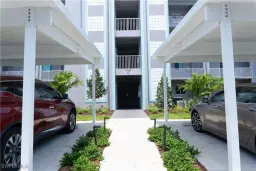 Picture of 16585 Lake Circle Dr 125, Fort Myers, FL 33908