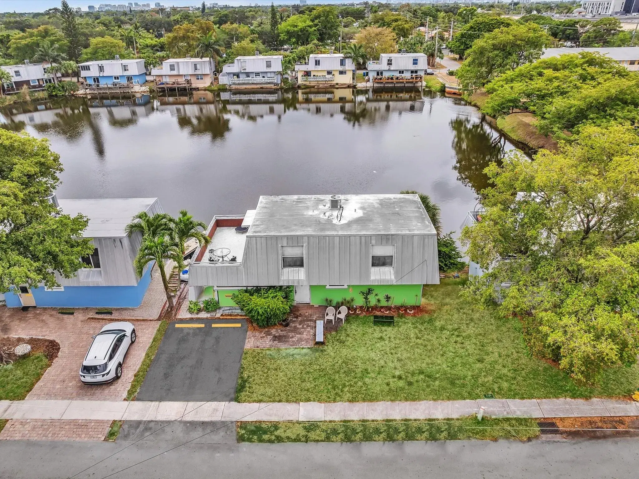 Picture of 1350 NE 40Th Dr, Oakland Park, FL 33334