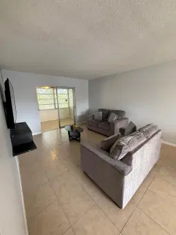 Picture of 2213 NE Ne 1St Court 203, Boynton Beach, FL 33435