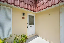 Picture of 613 Laconia Circle, Lake Worth, FL 33467