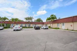 Picture of 613 Laconia Circle, Lake Worth, FL 33467