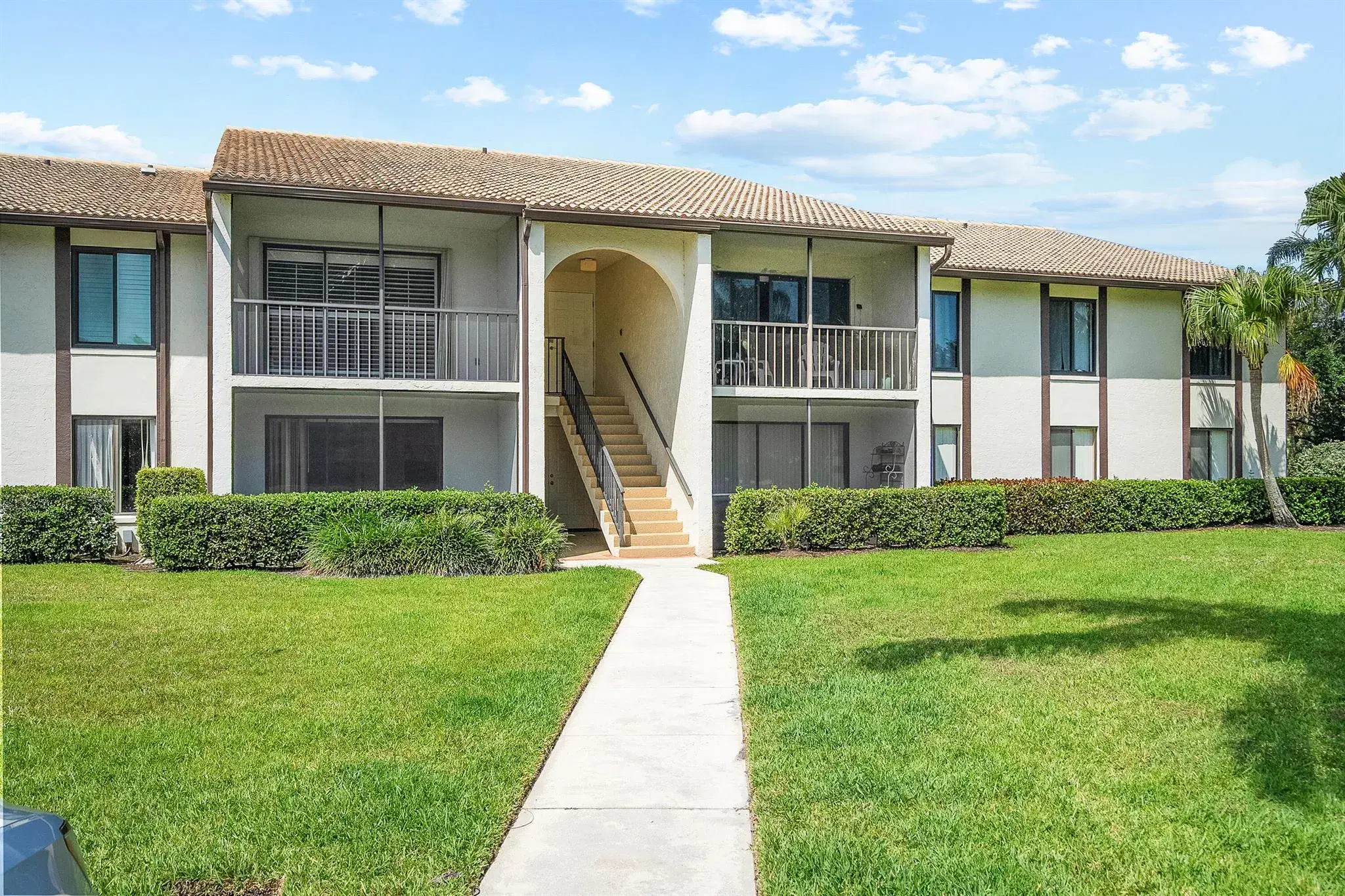 Picture of 1605 SW Silver Pine Way C1, Palm City, FL 34990