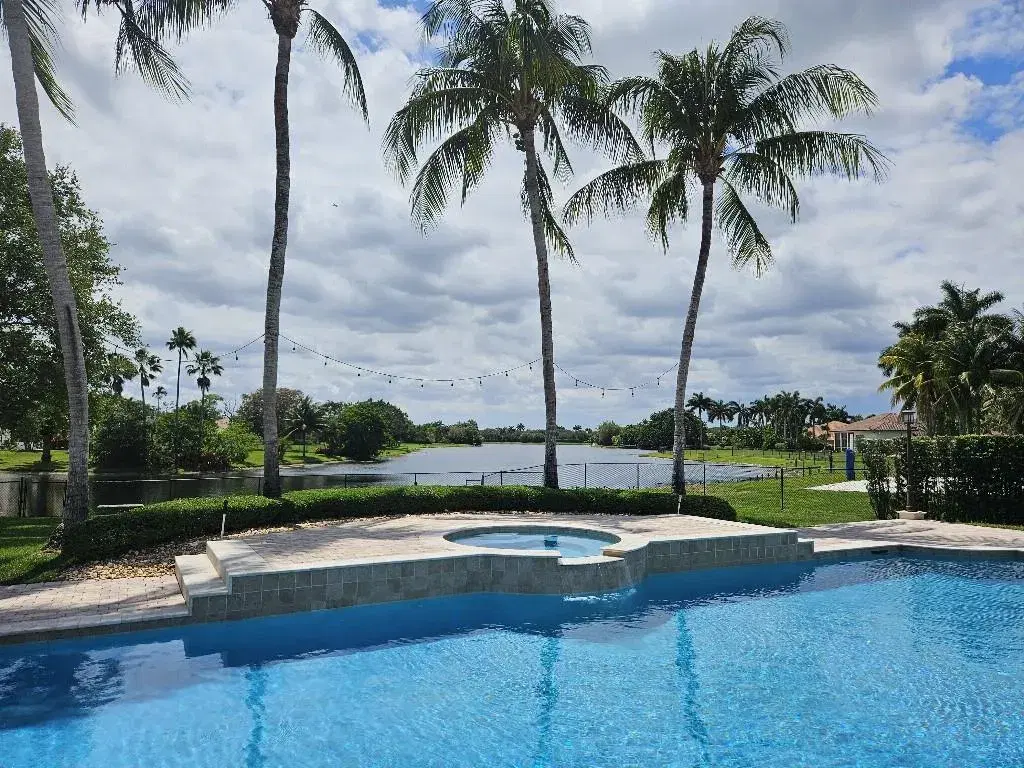 Picture of 3751 SW 106Th Ter, Davie, FL 33328