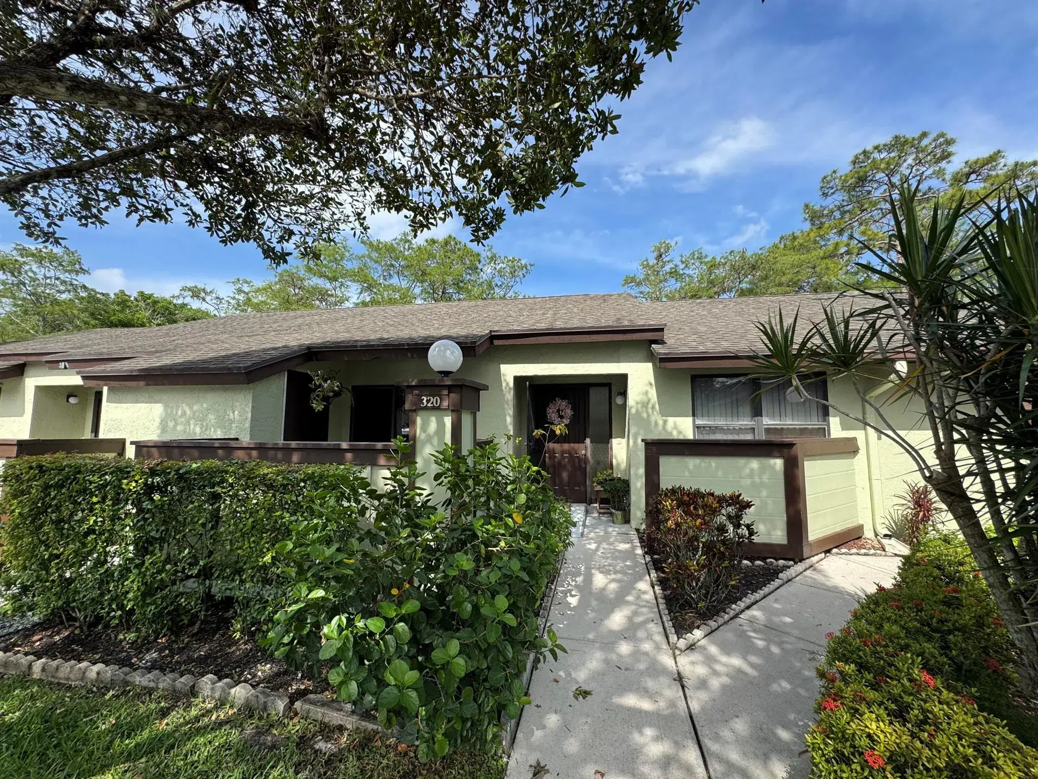 Picture of 320 Elmira Court, Royal Palm Beach, FL 33411