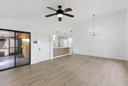Picture of 461 Springdale Circle, Palm Springs, FL 33461