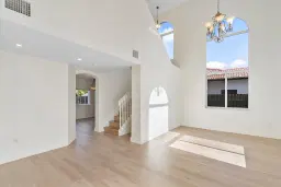 Picture of 16671 NW 89Th Pl, Hialeah, FL 33018