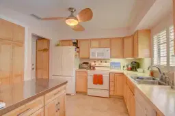Picture of 4728 Finchwood Road B, Boynton Beach, FL 33436