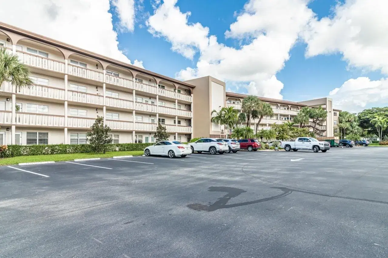 Picture of 3201 Portofino Pt E3, Coconut Creek, FL 33066