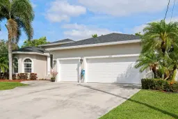 Picture of 355 SW De Gouvea Ter, Port St Lucie, FL 34984