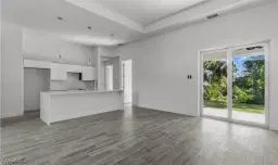 Picture of 409 Columbus Blvd S, Lehigh Acres, FL 33974