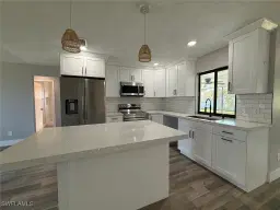 Picture of 1219 SE 25Th Ter, Cape Coral, FL 33904