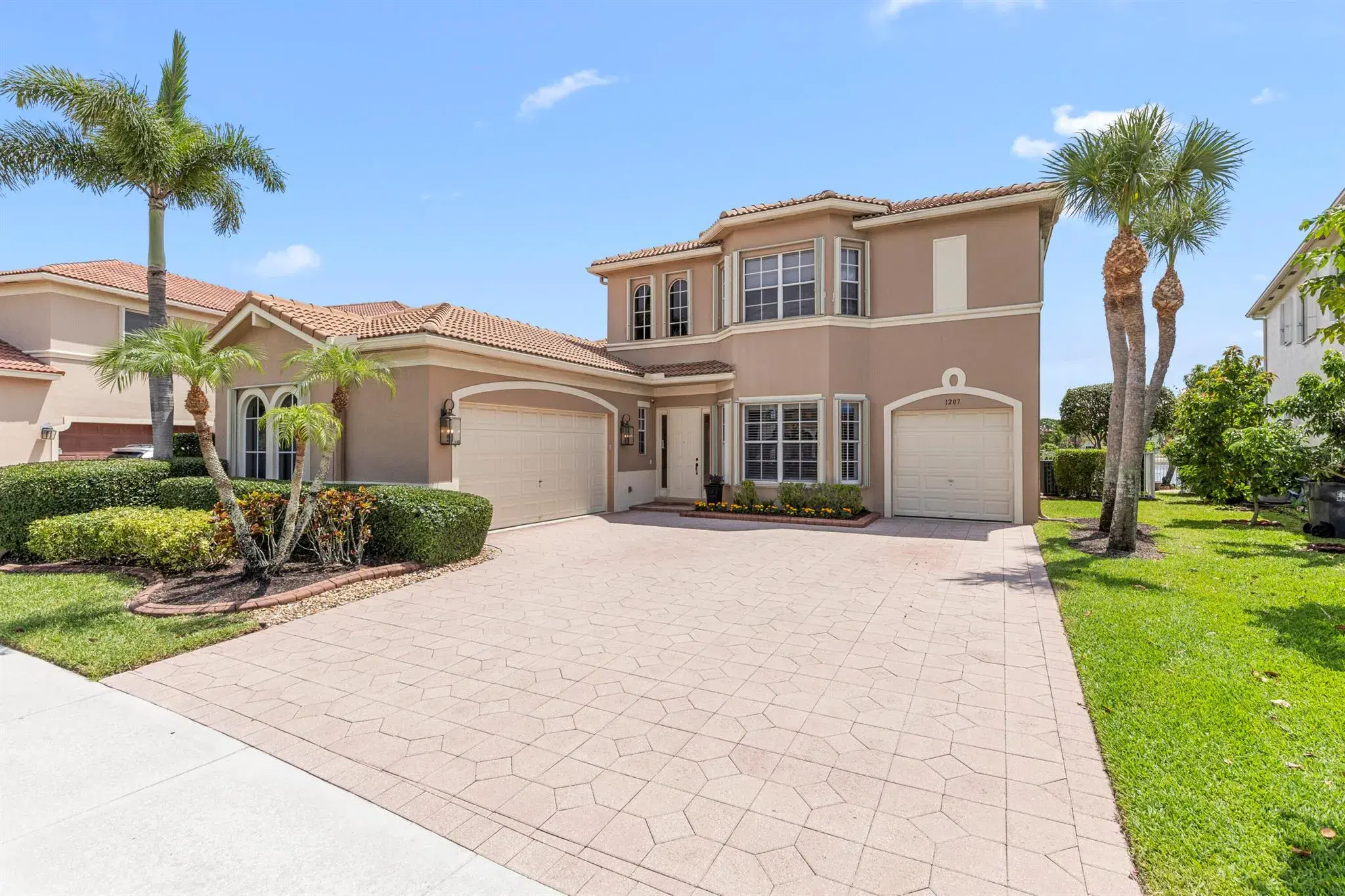 Picture of 1207 Bay View Way, Wellington, FL 33414