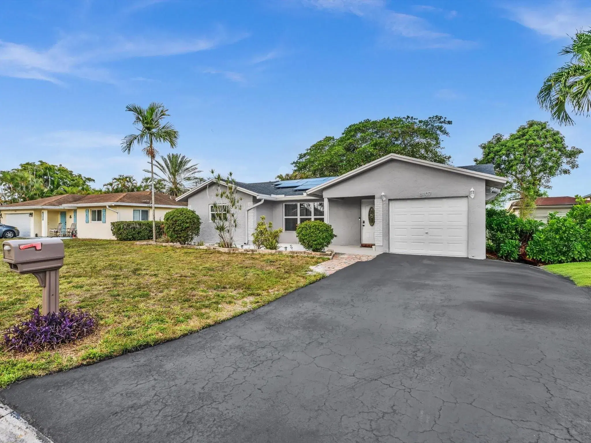 Picture of 8107 NW 94Th Ave, Tamarac, FL 33321