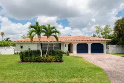 Picture of 7621 W Lake Drive, Lake Clarke Shores, FL 33406
