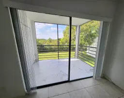 Picture of 9235 SW 8Th Street 402, Boca Raton, FL 33428