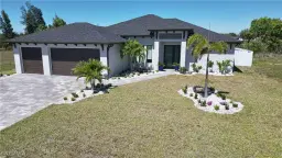 Picture of 201 NE 8Th Ter, Cape Coral, FL 33909