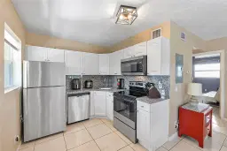 Picture of 2741 NE 8Th Avenue 20, Wilton Manors, FL 33334