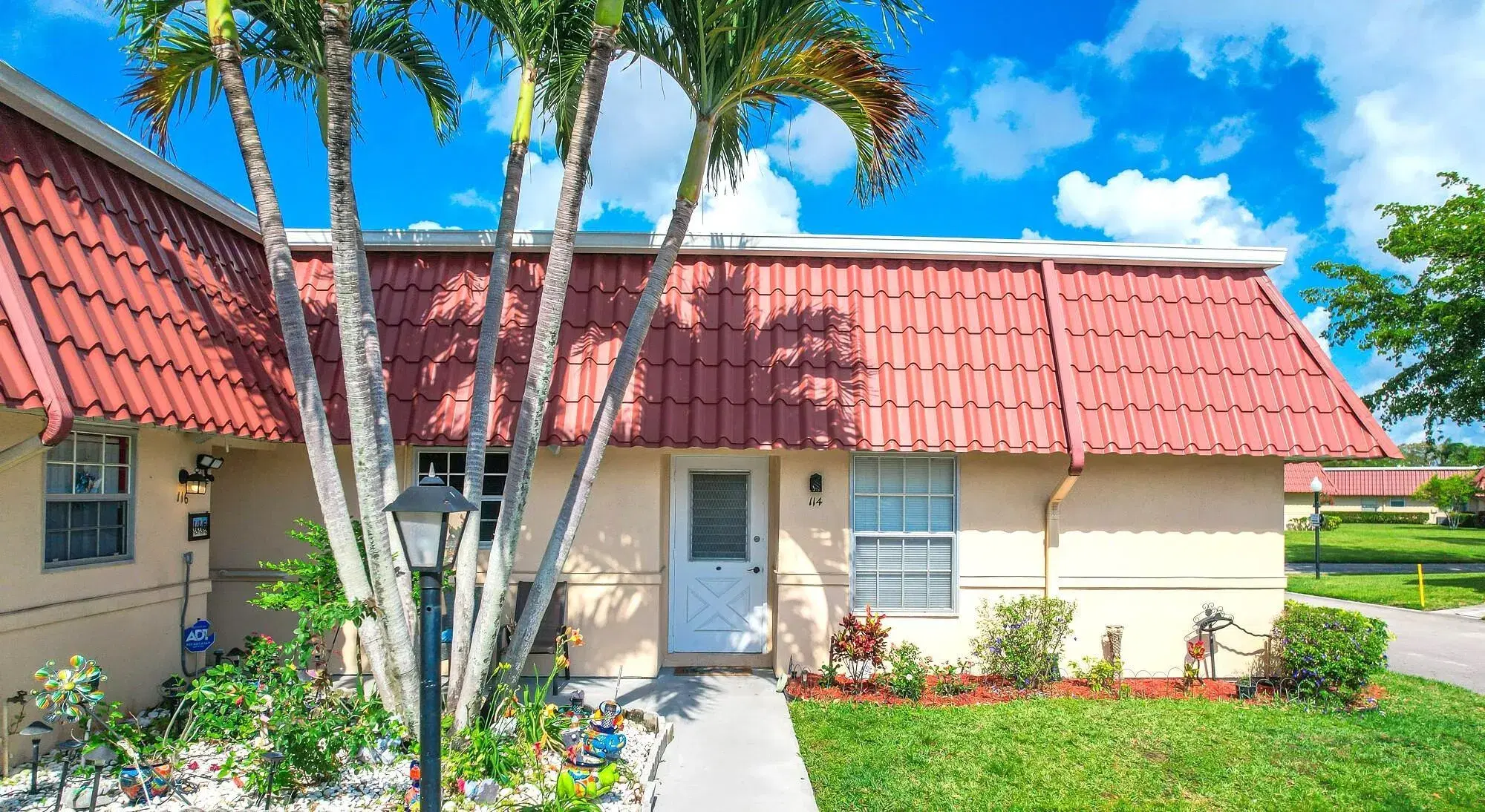 Picture of 114 Amherst Lane, Lake Worth, FL 33467