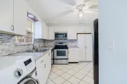 Picture of 114 Amherst Lane, Lake Worth, FL 33467