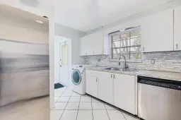 Picture of 114 Amherst Lane, Lake Worth, FL 33467