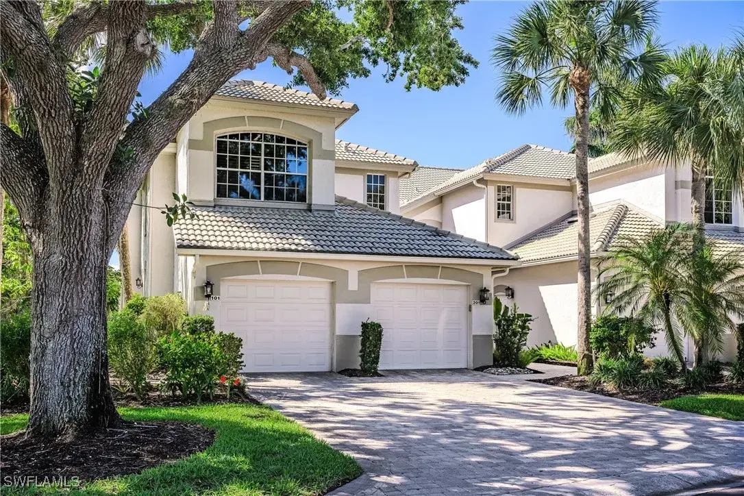 Picture of 27011 Lake Harbor Ct 201, Bonita Springs, FL 34134