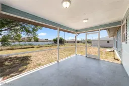 Picture of 511 SW 8Th Pl, Cape Coral, FL 33991