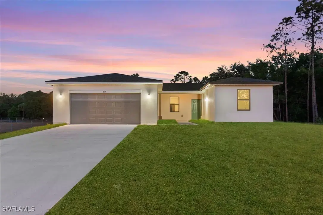 Picture of 713 Wells Ave, Lehigh Acres, FL 33972