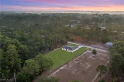 Picture of 713 Wells Ave, Lehigh Acres, FL 33972