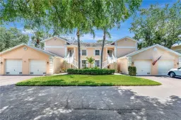 Picture of 737 Wiggins Lake Dr 102, Naples, FL 34110