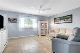 Picture of 788 Park Shore Dr C34, Naples, FL 34103