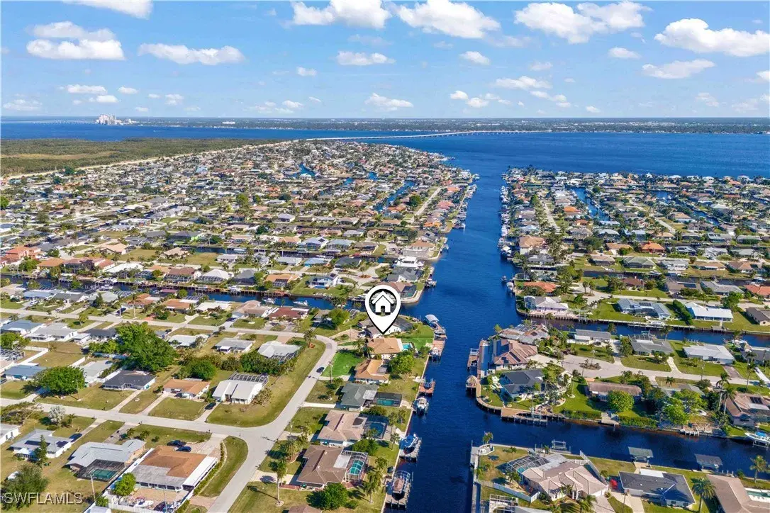 Picture of 1828 SE 28Th St, Cape Coral, FL 33904